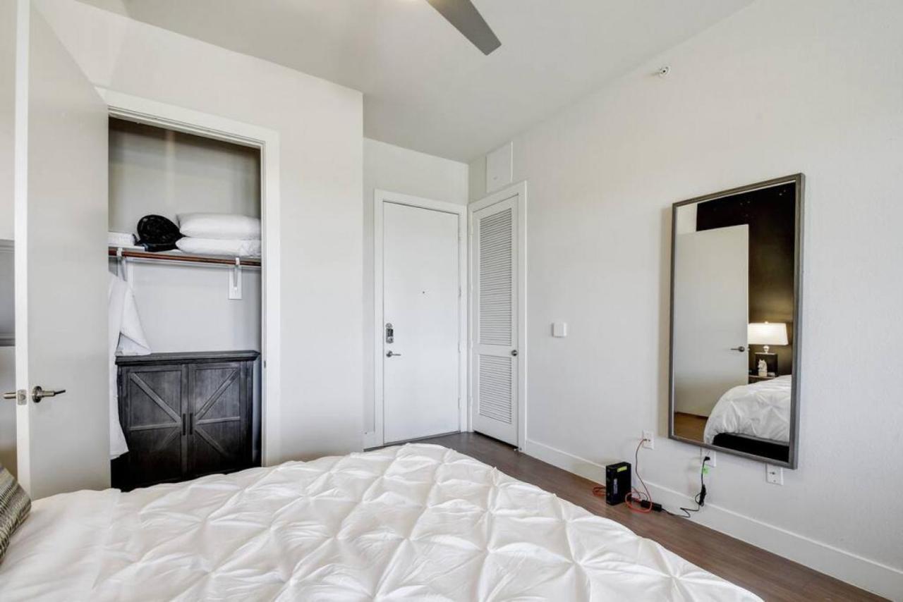 Apartment Spacious Close To Riverwalk Free Parking *
